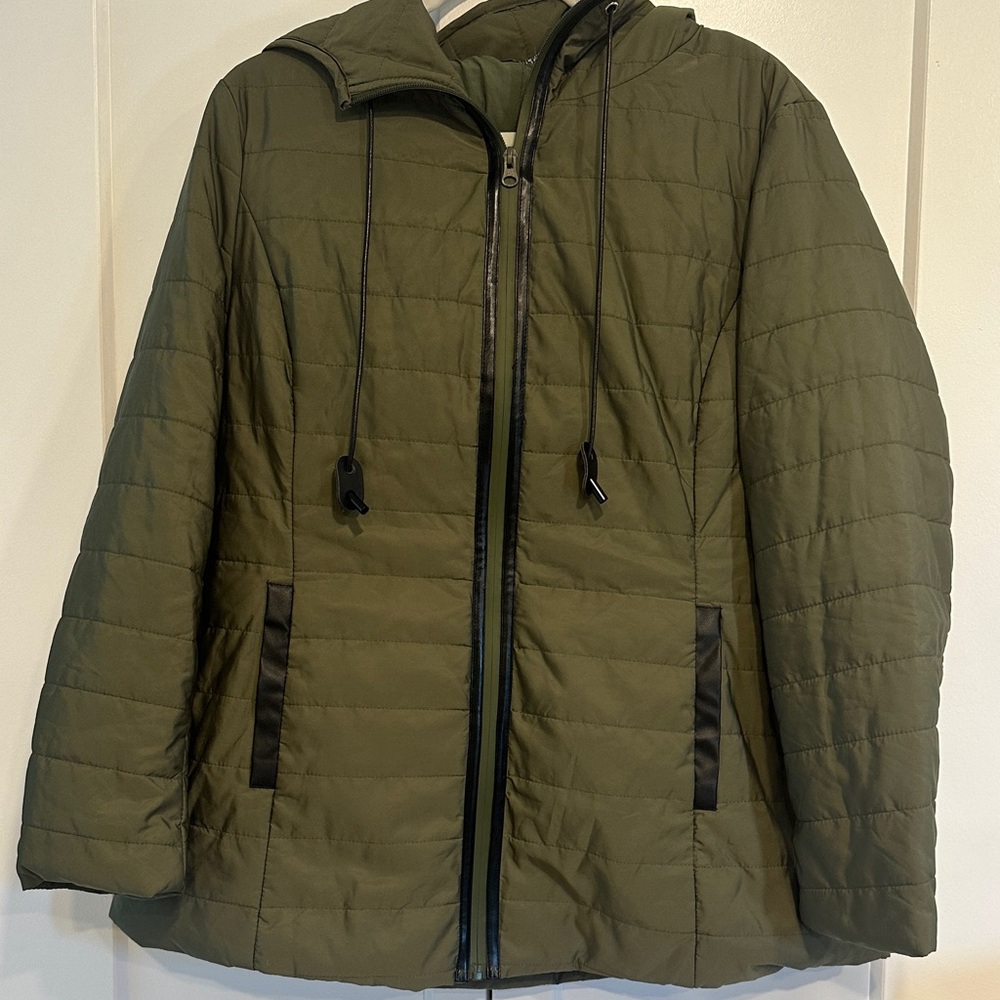 BloomChic Olive and Black Quilted Hooded Jacket